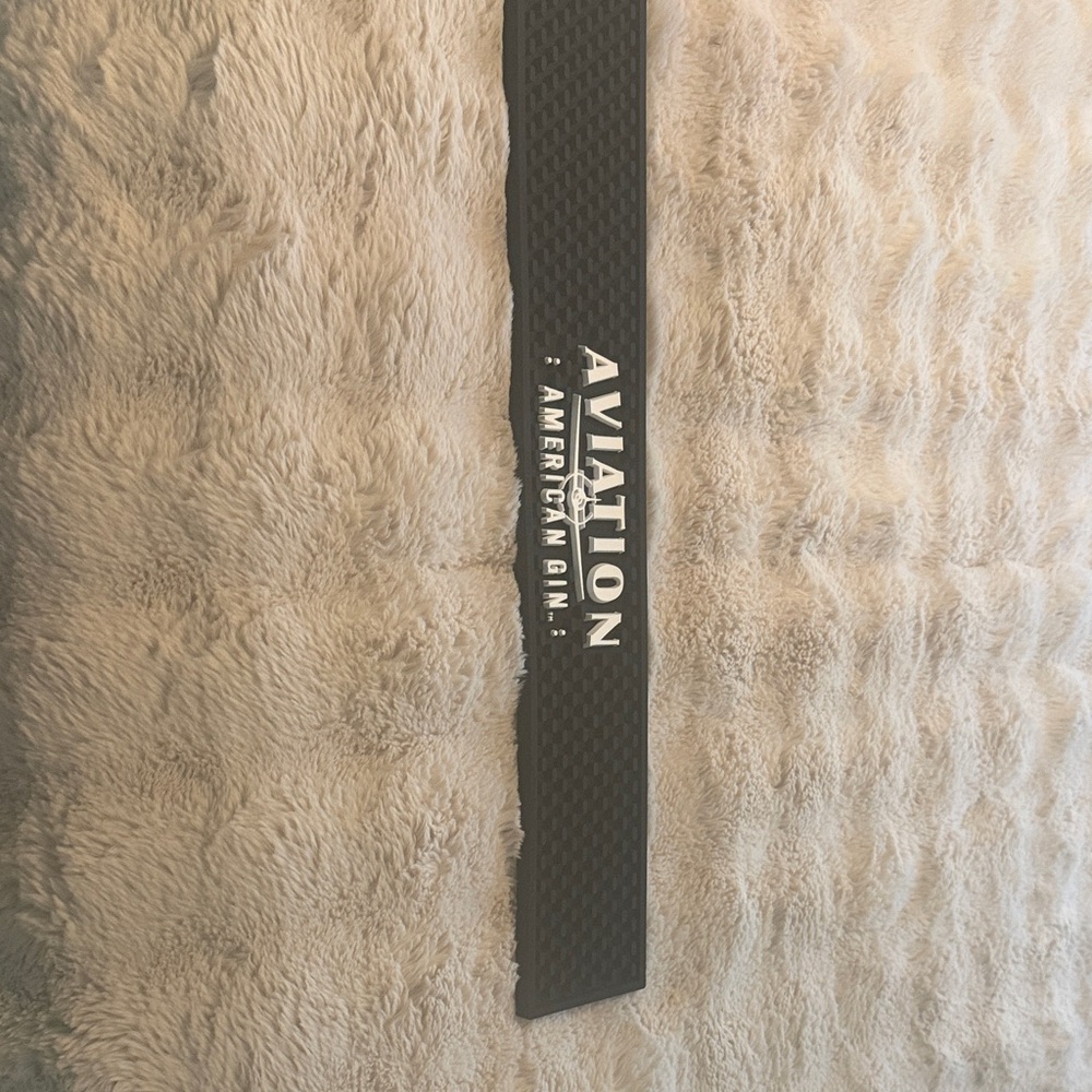 Black Bar Mat